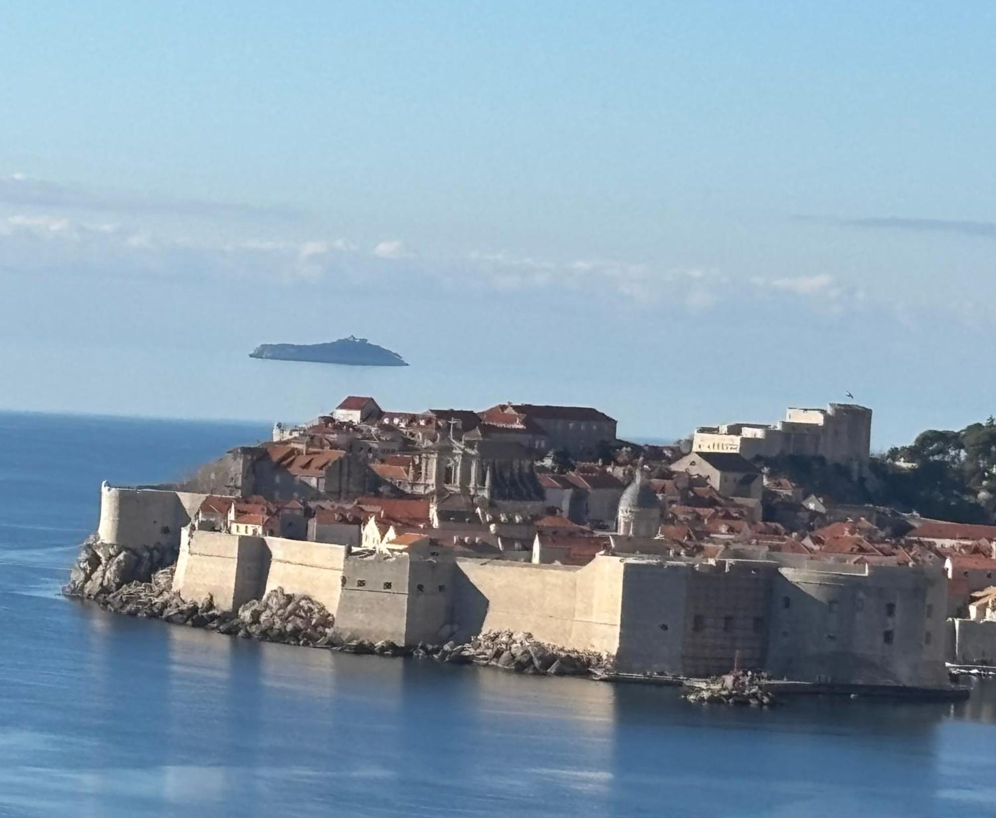 Appartement A Bright Hideaway à Dubrovnik Extérieur photo